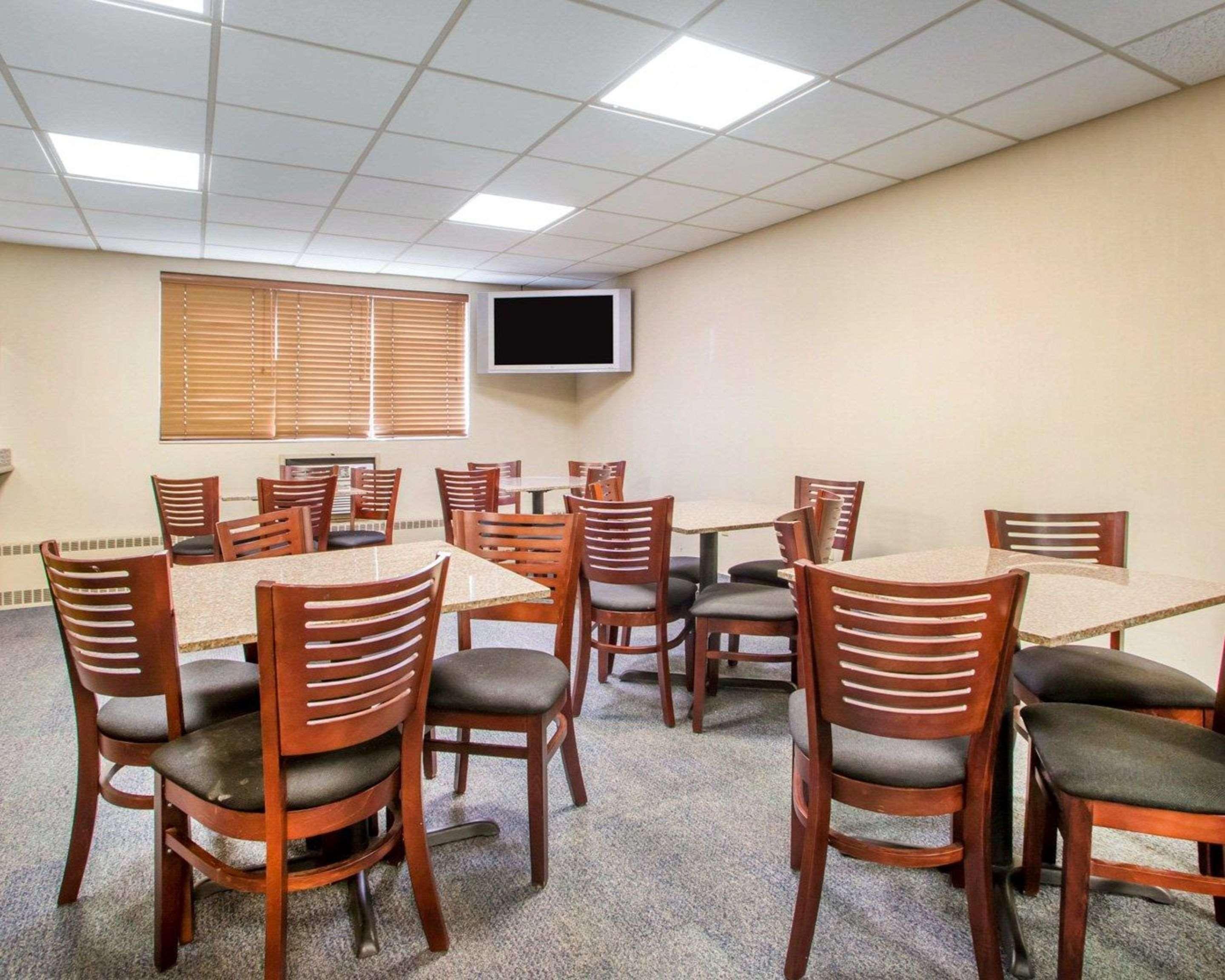 Quality Inn Stadium Area Green Bay Zewnętrze zdjęcie